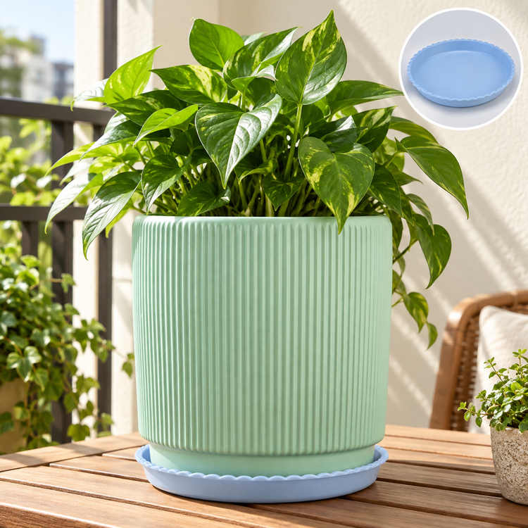Mint Ribbed Planter with Saucer